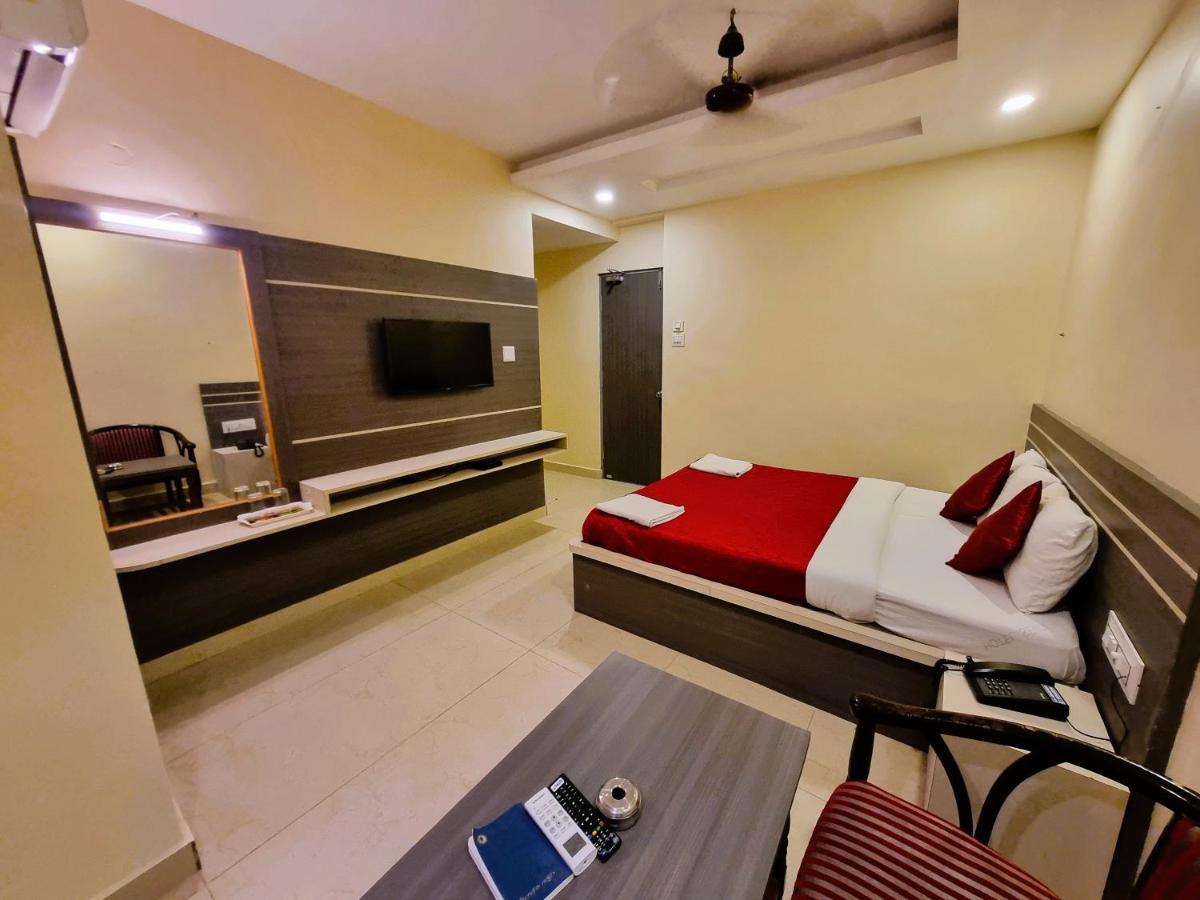 Seagate Hotel Velankanni